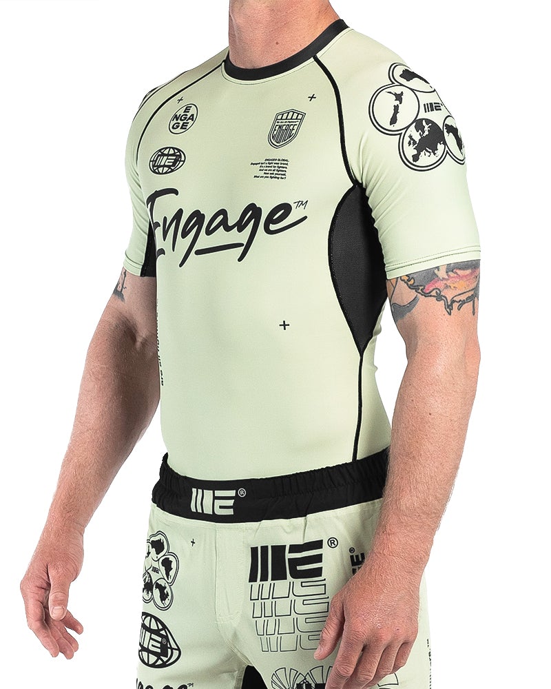 Engage Billboard Short Sleeve Rash Guard - Sand