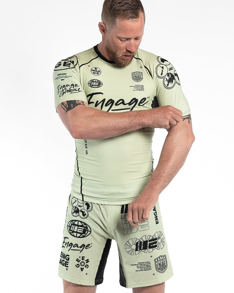 Engage Billboard Short Sleeve Rash Guard - Sand